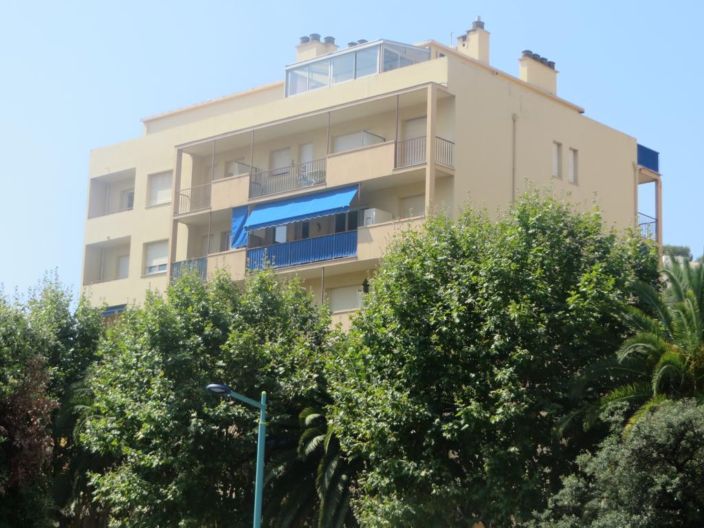Appartement Le Valmont Мантон Екстер'єр фото